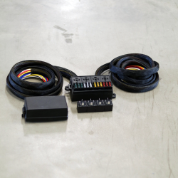 Hurricane Rel� og sikringsboks RB4-W (Gulvmontering) 4 rel� + 12 sikringer