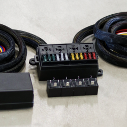 Hurricane Rel� og sikringsboks RB4-W (Gulvmontering) 4 rel� + 12 sikringer