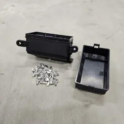 Hurricane Rel� og sikringsboks RB6 (V�gmontering) 6 rel� + 6 sikringer