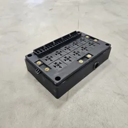 Hurricane Rel� og sikringspanel RB10 (bundmontering) 10 rel� + 10 sikringer