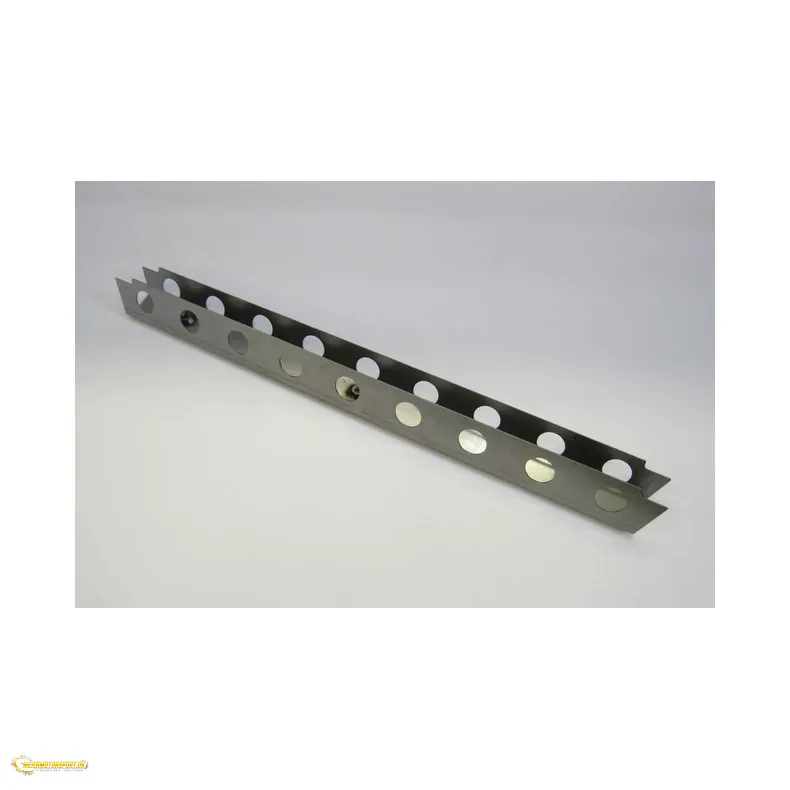 Fastg�relsesbj�lke til motorplade Volvo 740 /940