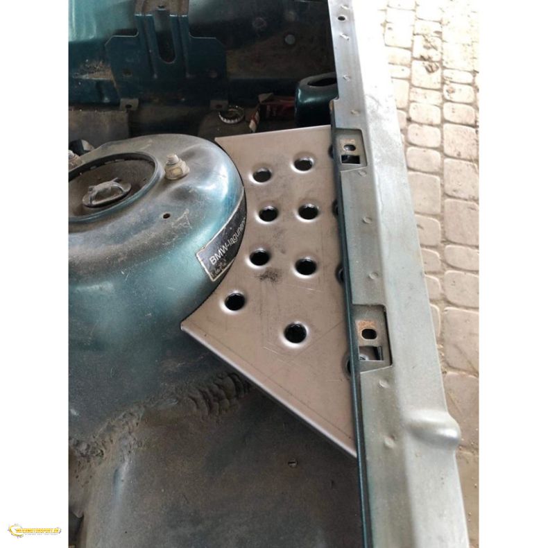 BMW E30 st�dd�mpert�rnforst�rkning